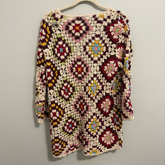 JOHNNY WAS Stevie Granny Square
Cardigan SZ L Crochet Boho Sweater Tassel
Tie - Picture 7 of 7